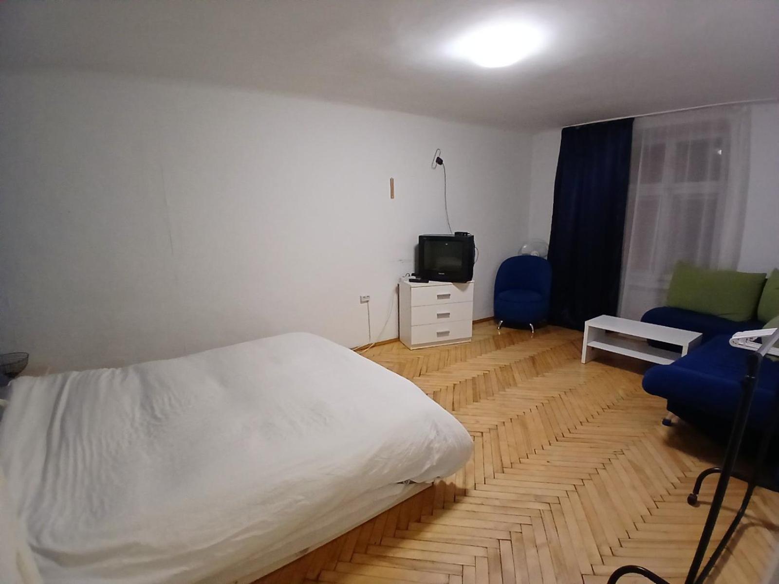 Староеврейская Lviv Luaran gambar